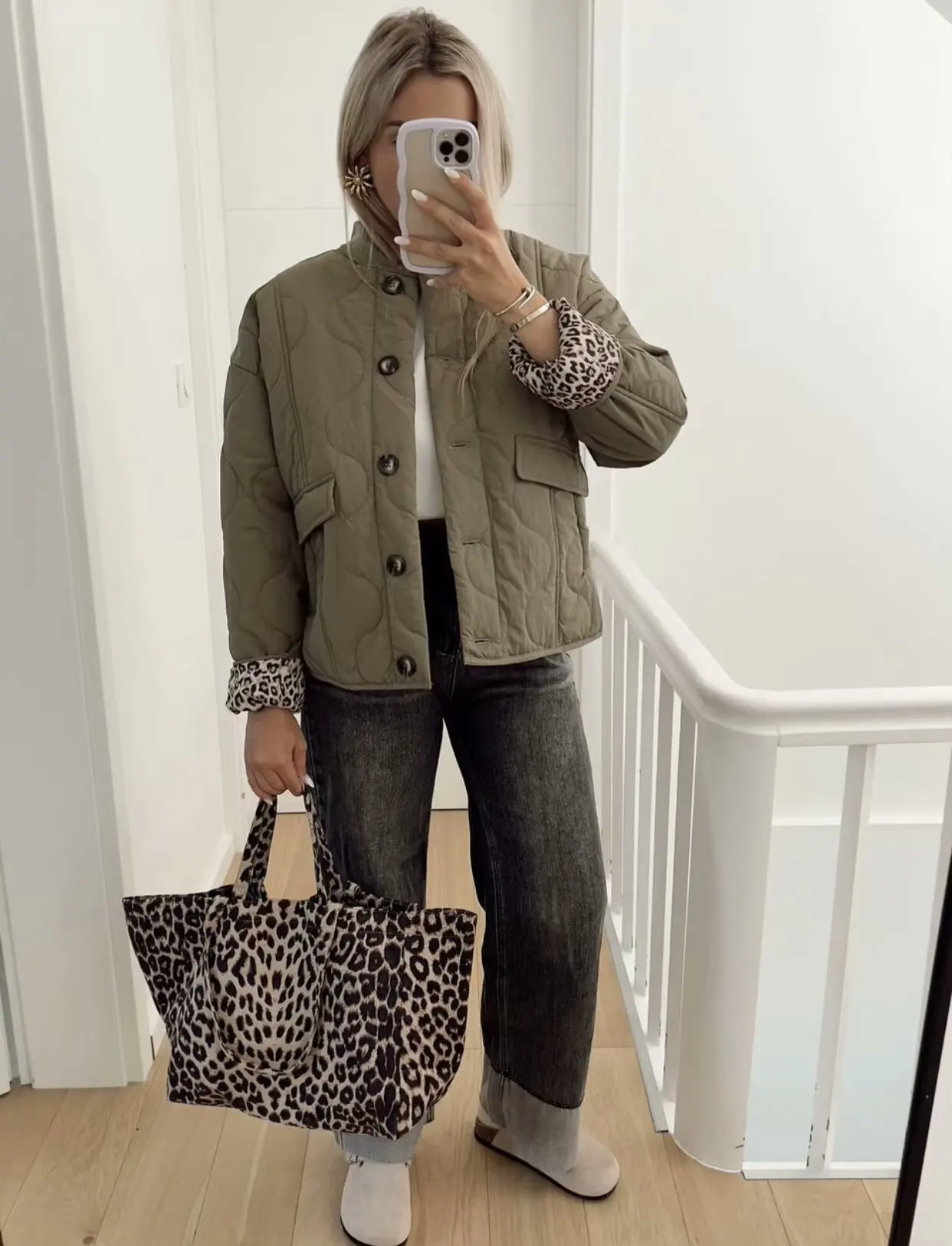 

2025 new fashion button round neck jacket women winter casual loose solid color long-sleeved home cotton coat for women