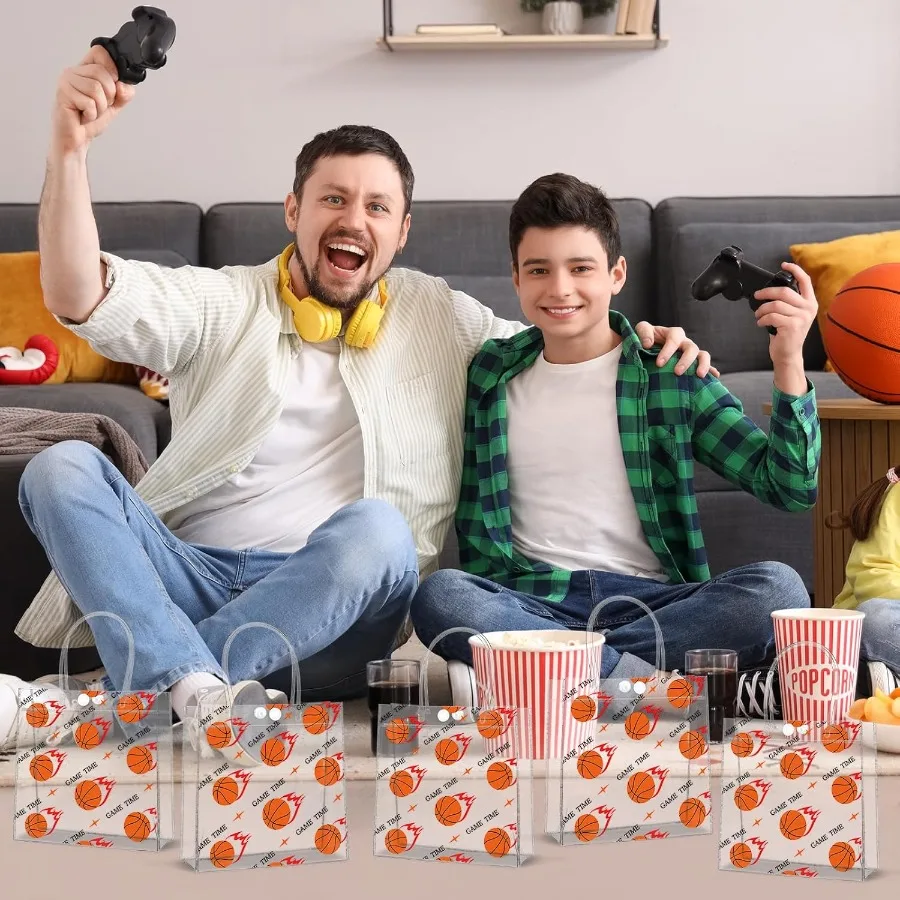 24개 농구공 투명 PVC 선물 가방 손잡이 포함 대량 8 x 8 x 3인치 스포츠 테마 간식 가방 농구팀 선물