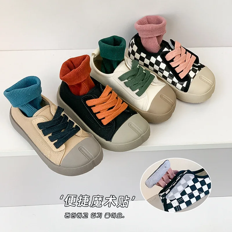 2024 Children\'s Small White Shoes Spring Autumn One Foot Slip On Cartoon Canvas Shoes Boys Girls Baby Single Shoes Pekny Bosa