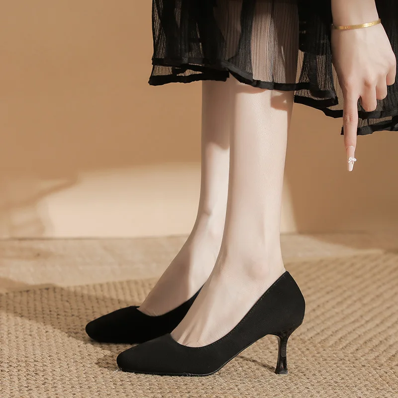 

Size 30-43 2026 New Square Toe Thin High Heels Large Size Black Work Shoes Comfortable Shallow Mouth Women Shoes