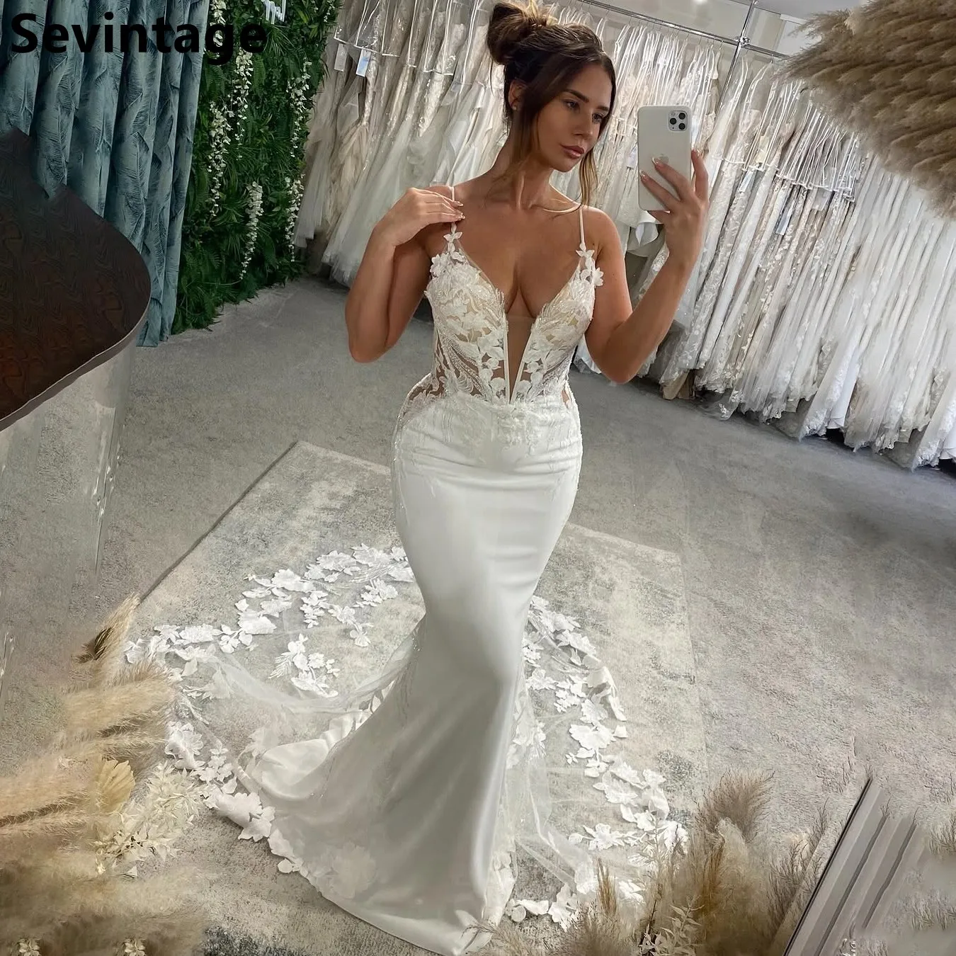 Sevintage Customized 2025 New Boho Mermaid Wedding Dress Sexy V Neck Lace Appliques Court Train Bridal Gowns