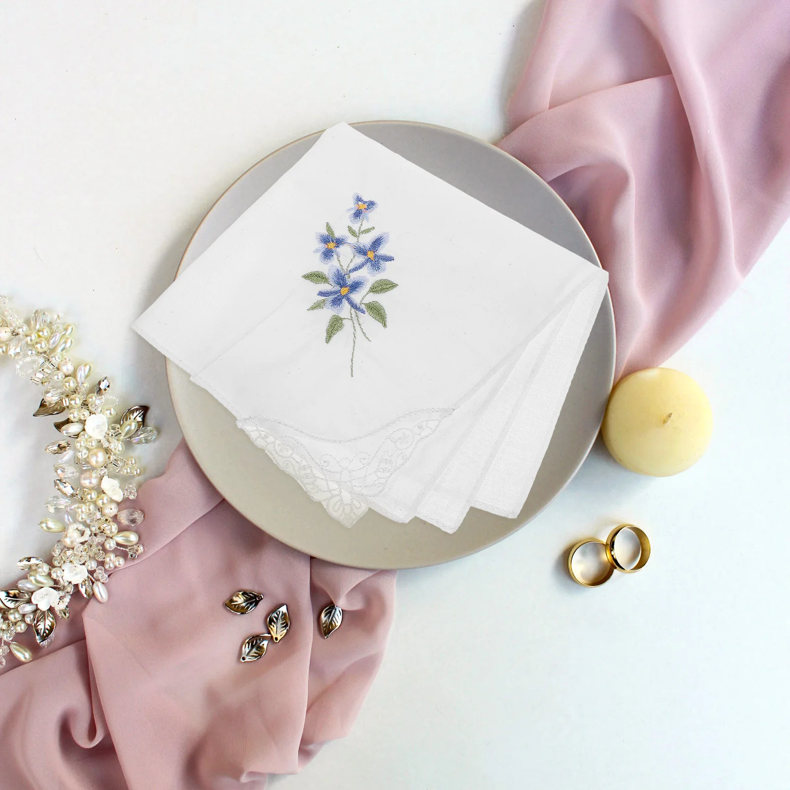 منديل دانتيل قطن مطرز مربع للنساء للاستخدام اليومي هدية حفلة الشاي مناديل دانتيل للنساء