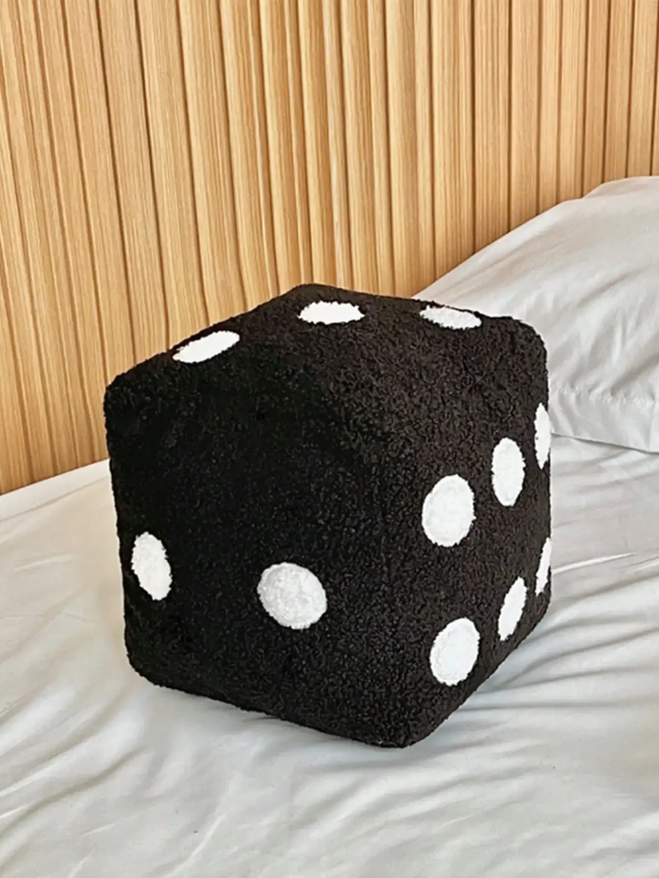 

1pc Dice-Shaped Decorative Pillow - Fun Comfortable, Zippered Washable, All-Season Sofa/Dorm Use