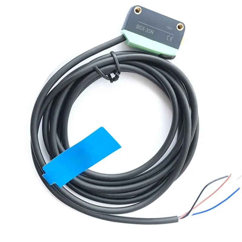 

【FAST-SALE】NPN Photoelectric Sensor Diffuse Reflection Square Photoelectric Switch Sensor LED Display Light Detection Distance 4