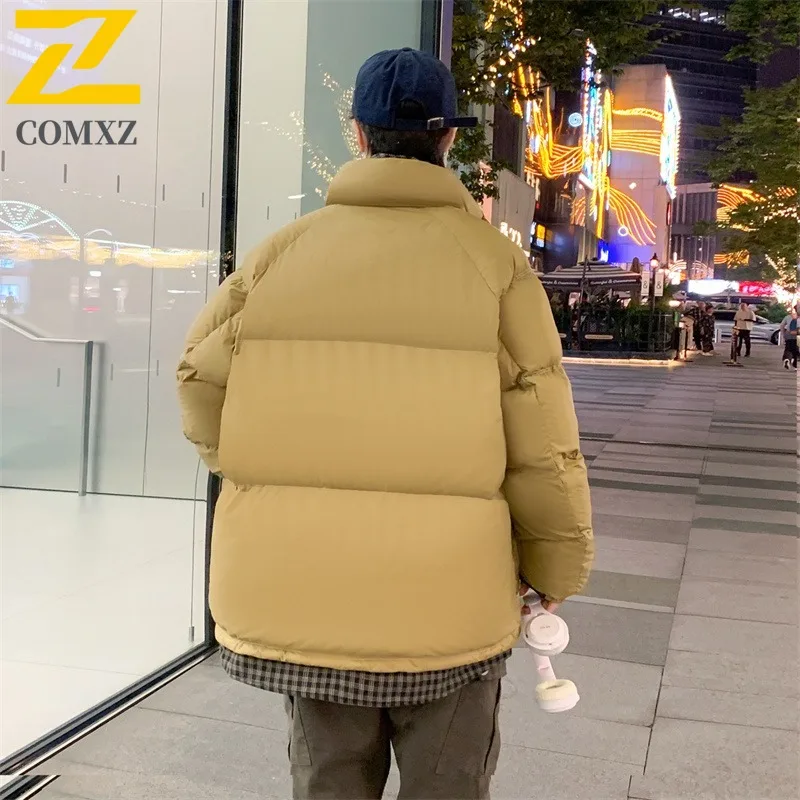 سترة COMXZ الرجالية المميزة المزيفة بعناصرين للمغامرة الخارجية سترة خفيفة الوزن بتصميم يومي مقاومة للرياح للخريف والشتاء