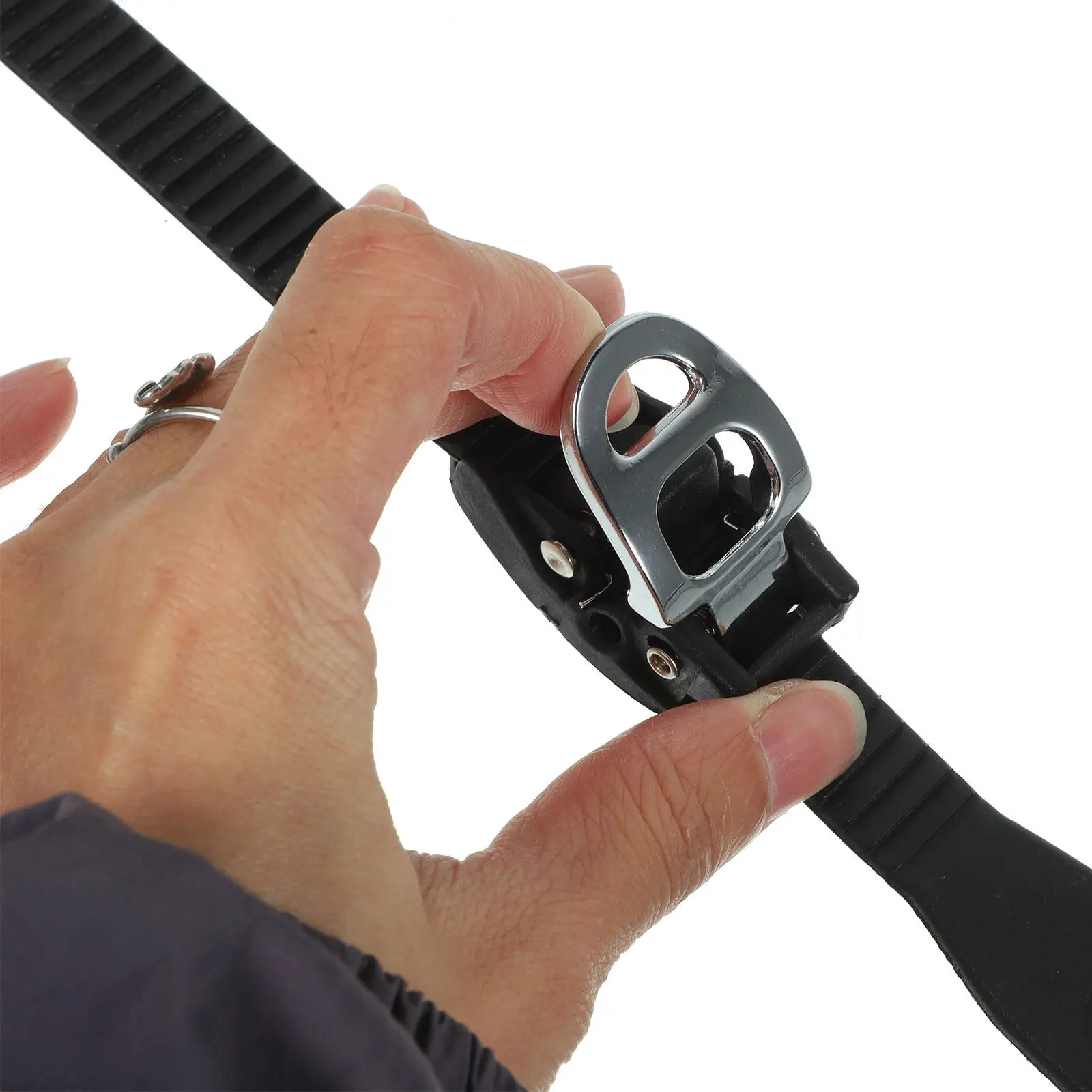 

2Sets Roller Skate Buckle Strap Sturdy Plastic Buckle Strap for Roller Skates Easy Install Skating Shoe Fixing Accessories