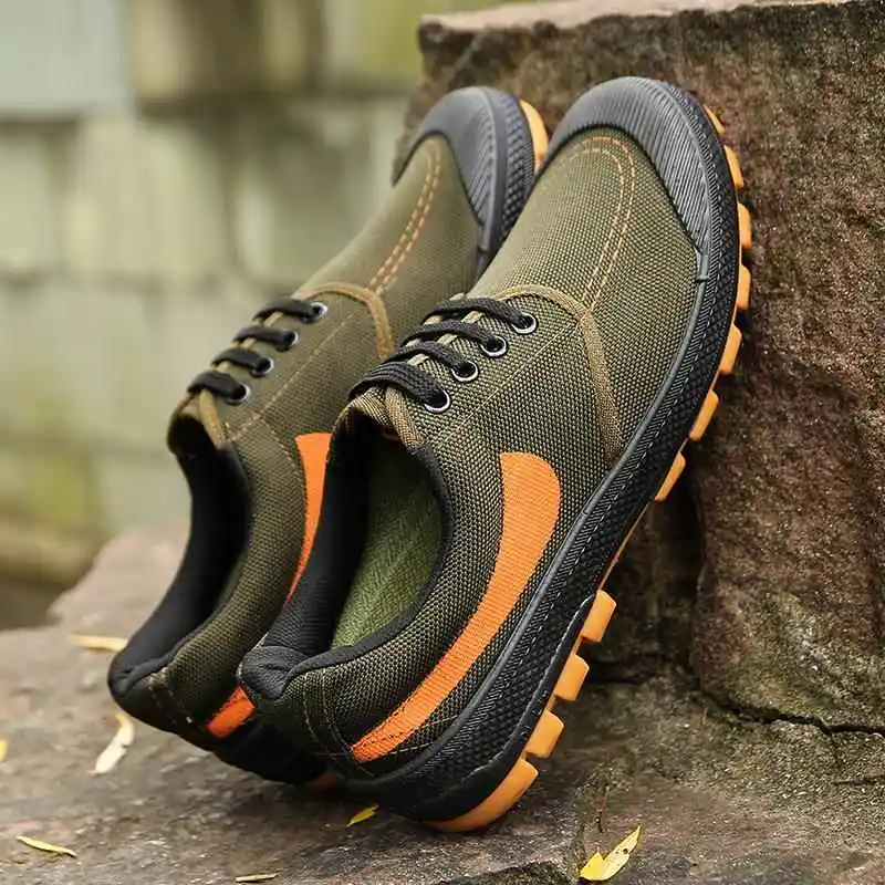 

Men's Lightweight Breathable Steel Toe Work Shoes Summer Anti-Slip Construction Site Shoes Comfortable Casual Shoes for Daily...