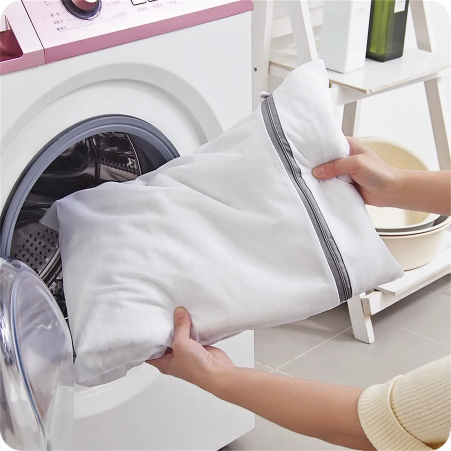 2Pcs Durable Fine Mesh Washer Bags for Delicate Clothes. Suitable for portable washing machines, 12 x 16 inches (xyd-4)