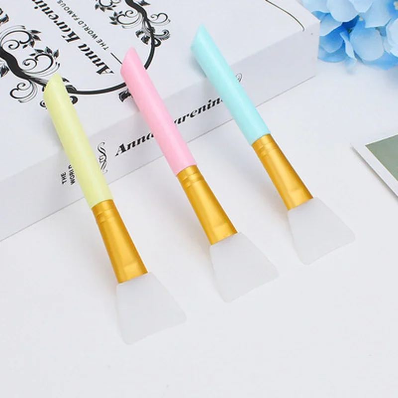 แปรงซิลิโคนแต่งหน้าแบบคลาสสิกสำหรับมืออาชีพ ใช้สำหรับผสมมาส์กหน้า ดูแลผิวหน้า คุณภาพสูง จัดส่งฟรี