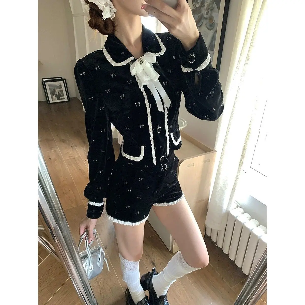 

Small Fragrance Style Elegant Bow Blouse & Shorts Set for Women, Spring/Fall Two-Piece Outfit, Trendy Fashion Coordinated Suit