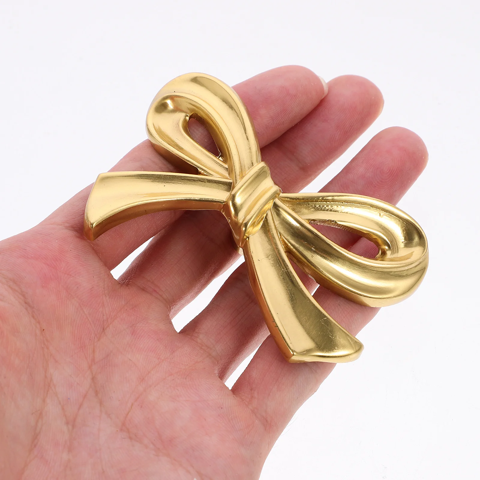 

Brass Cabinet Knobs Bow Shape Vintage Pull Handle For Drawer Wardrobe Cupboard Furniture Kitchen Bathroom Bedroom Metal