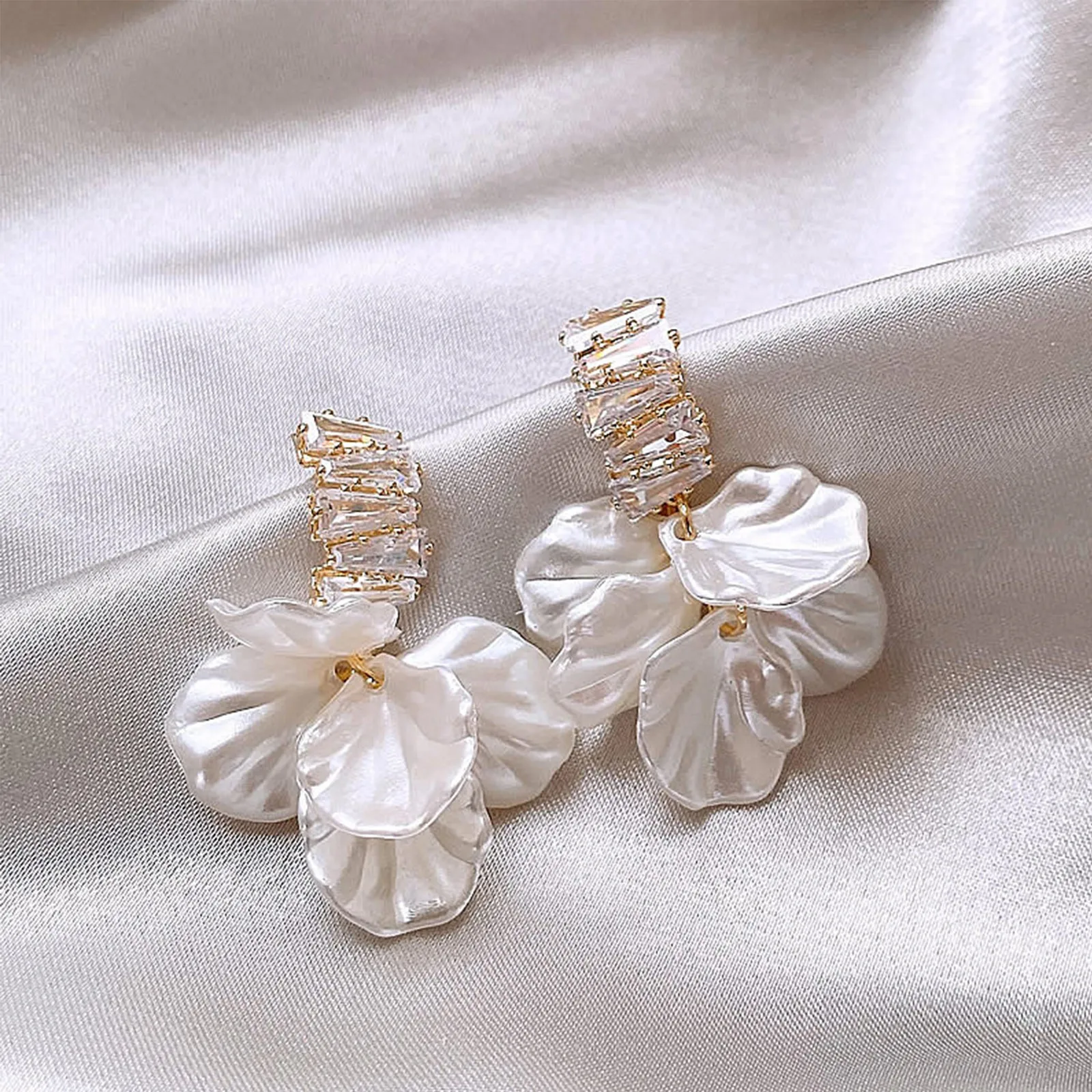 #17 Top Drop Earrings Picks for Every Budget