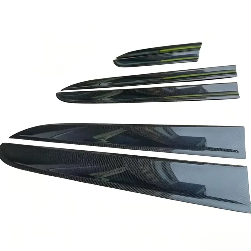 Veidt Genuine Carbon Fiber Door Panel Scratch Protector for Macan