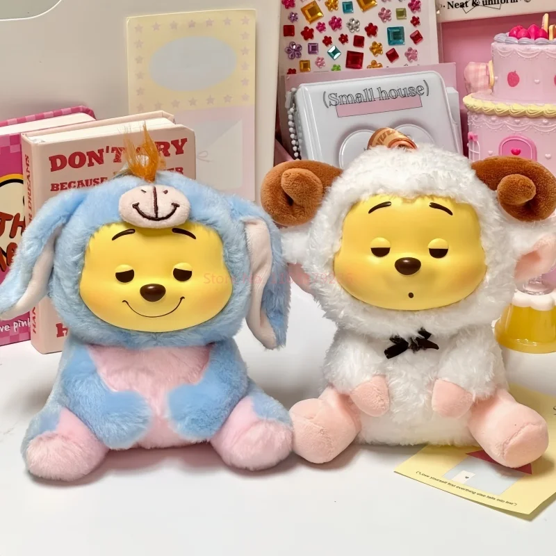 Disney Winnie The Pooh Pesta Nakal Vinil Kotak Buta Mewah Liontin Tas Beruang Pooh Kotak Misteri Hadiah Model Mainan Kejutan Boneka Lucu