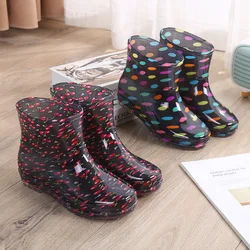 Women's Rain Boots Waterproof Shoe Cover Silicone Protectors Rain Boots for Indoor Outdoor Rainy Day Reusable Zapatos Mujer