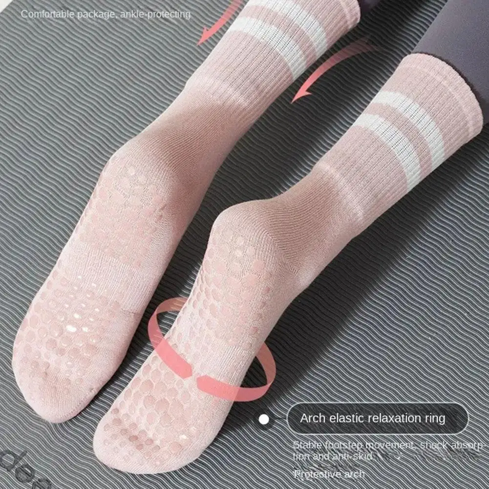 Chaussettes de yoga en coton peigné pour femmes, 1 paire, de haute qualité, à rayures, sport, Harajuku, planche à roulettes, anti-ald, drôles