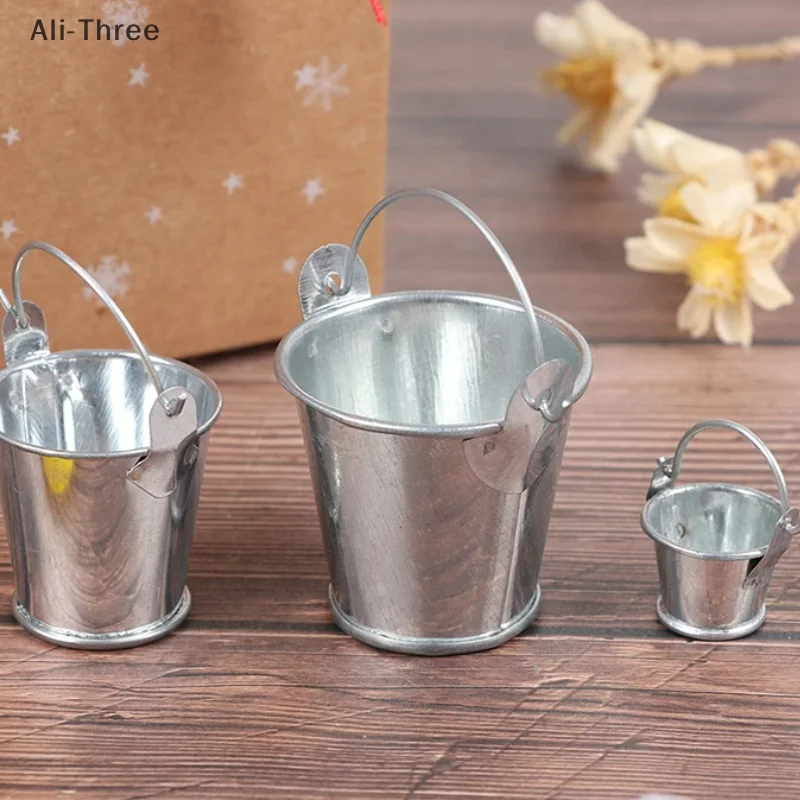 1 stks poppenhuis mini ijzeren emmer miniatuur model mini poppenhuis decoraties ornamenten kinderen strand kleine emmer speelgoed
