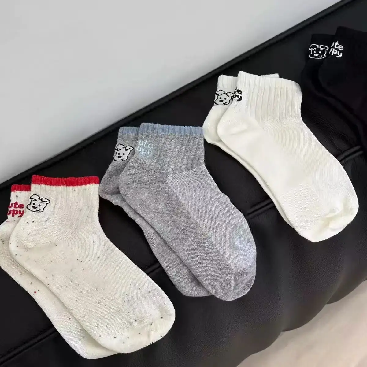 

Spring and Autumn Grey Socks, Children's Korean Version, Ins Trendy AB, Asymmetric Cute Cartoon Puppy, Popular Mid Tube Socks