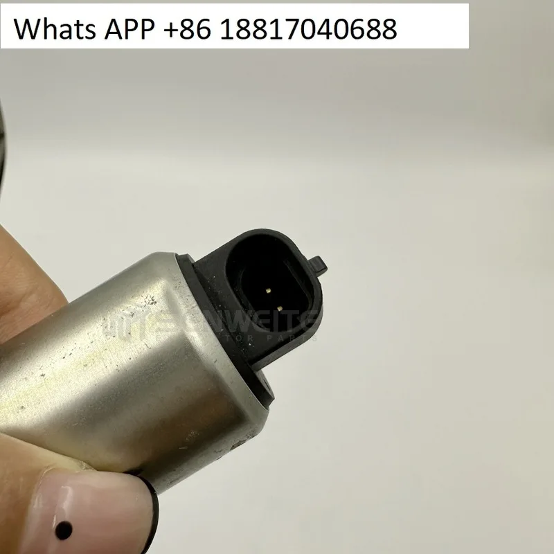 AT310587 AL158332 Agricultural tractor hydraulic solenoid valve
