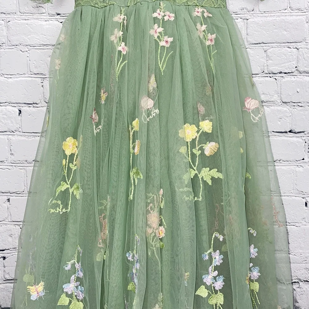 Embroidered Flower Girl Dress Boho Bridal Long Sage Green Lace 3/4 Sleeves Bohemian Beach Rustic Style Kids Wedding Party Dress