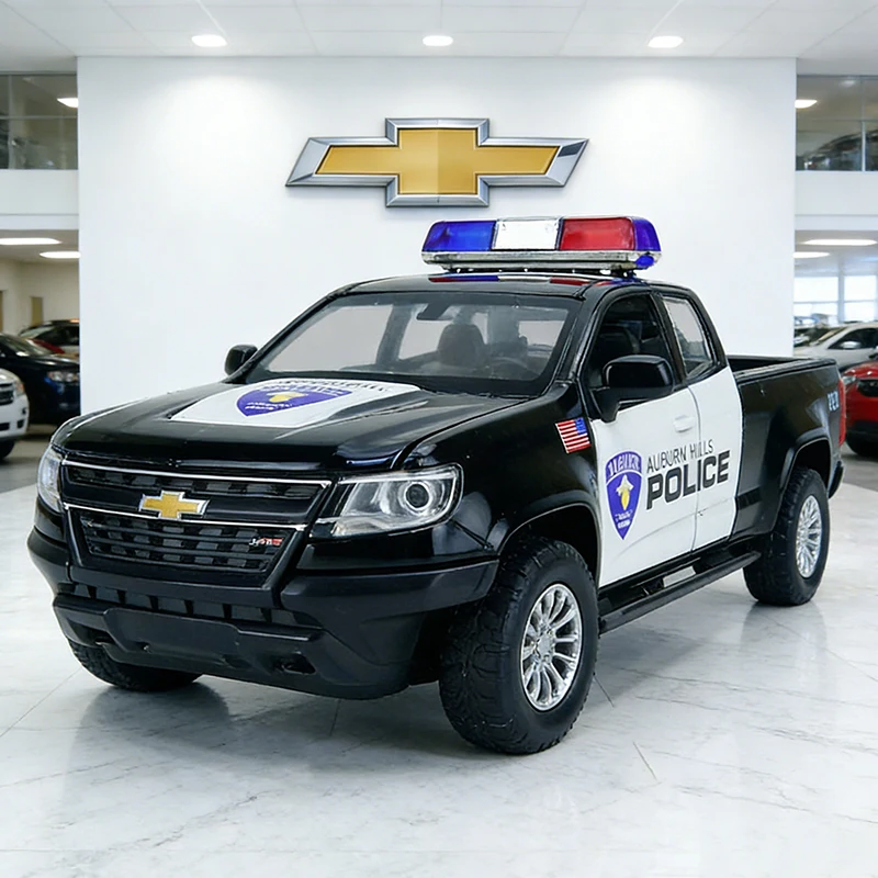 

НОВИНКА: Модель полицейского автомобиля Chevrolet Colorado ZR2 (масштаб 1:31) из сплава, со звуком и светом, откатным механизмом, детская игрушка, коллекционная модель, подарок на день рождения