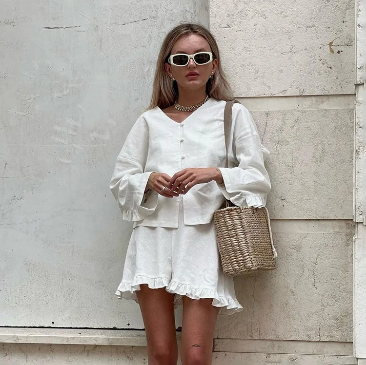 

Beige Cotton Linen 2 Piece Sets Women Casual Fashion Long Sleeve Shirts With High Waist Loose Ruffle Shorts Summer Short Suit
