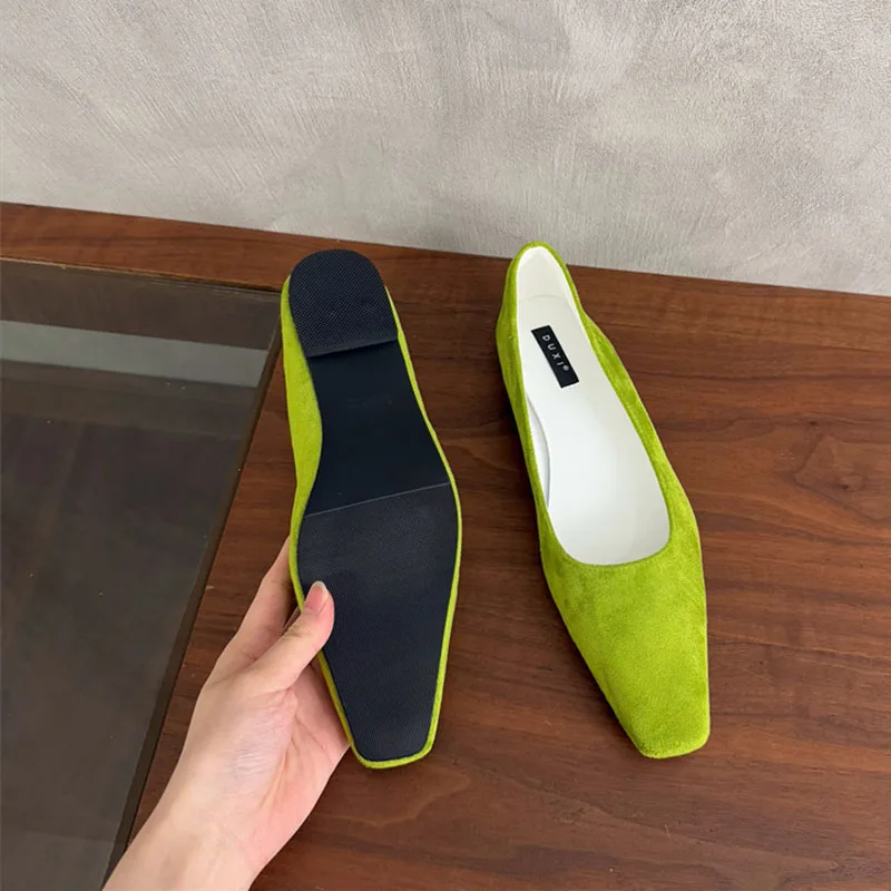 

2025 Новая модная женская обувь без шнуровки из флока, роскошная мягкая женская обувь на плоской подошве с квадратным носком, женская обувь на плоской подошве с обувью