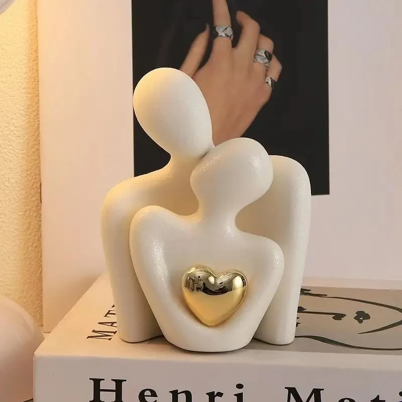 Estatua romántica de abrazo de amor, adorno de cerámica, conjunto de pareja, decoración Interior del dormitorio, regalo del Día de San Valentín, 1 unidad