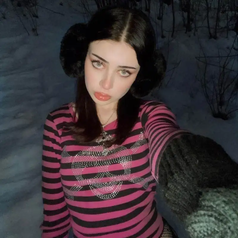 تي شيرت نسائي جديد فضفاض مرن طويل Sve بطانة مريحة للتنفس كاجوال Faion للسيدات