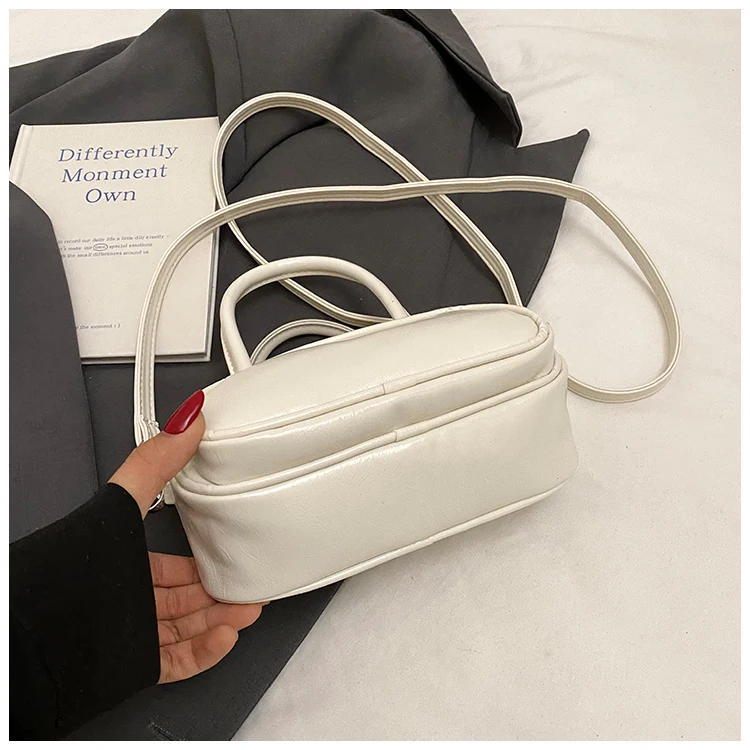 2025 جديد عصري متعدد الاستخدامات حقائب يد نسائية صغيرة فاخرة الإناث ركاب حقائب كتف مفردة لطيف Crossbody محفظة الكتف