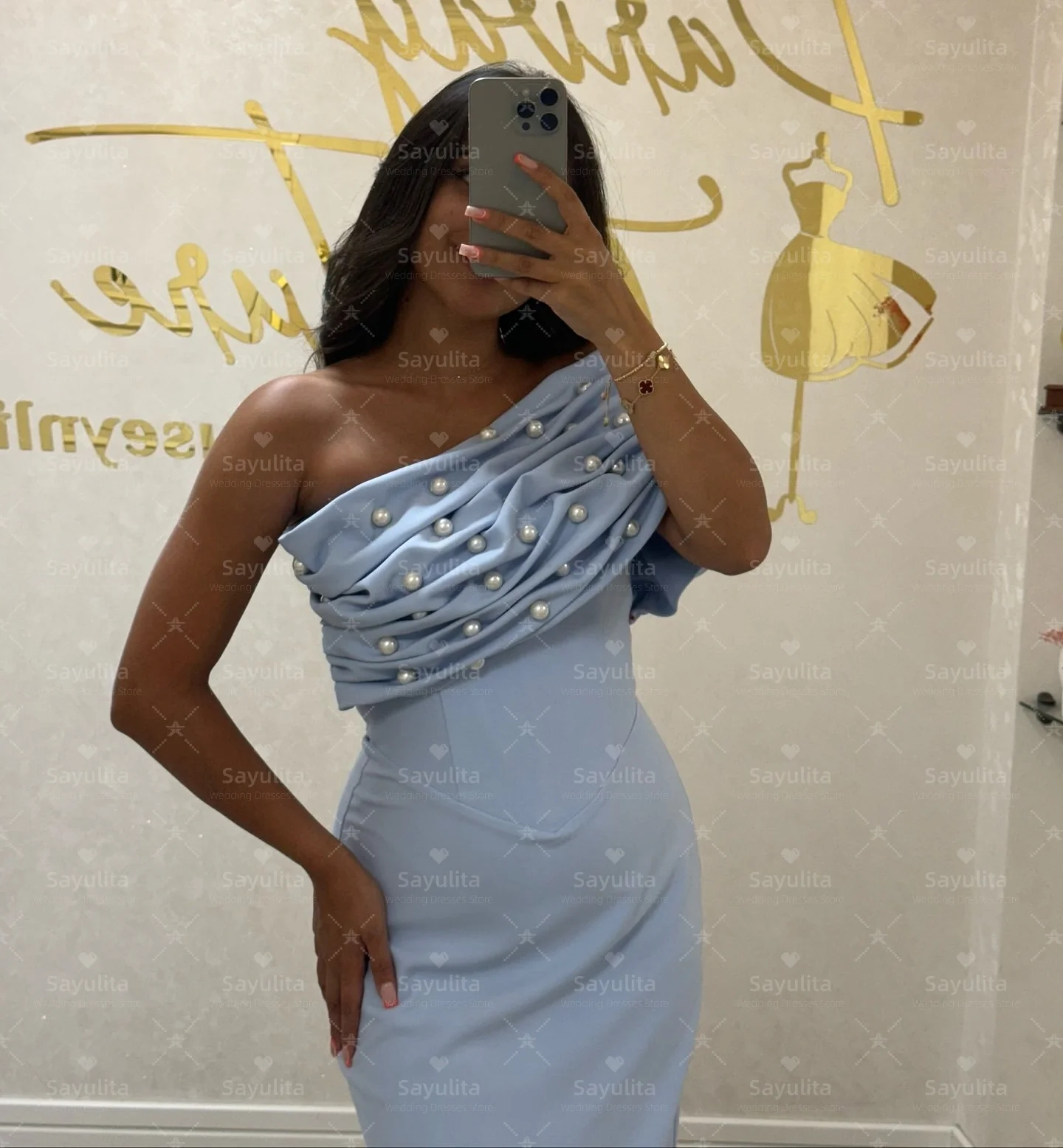 Sayulita 진주 장식이 있는 댄스 파티 드레스 결혼식을 위한 주름진 원 숄더 신부 들러리 드레스 섹시한 백 이브닝 파티 가운 맞춤형