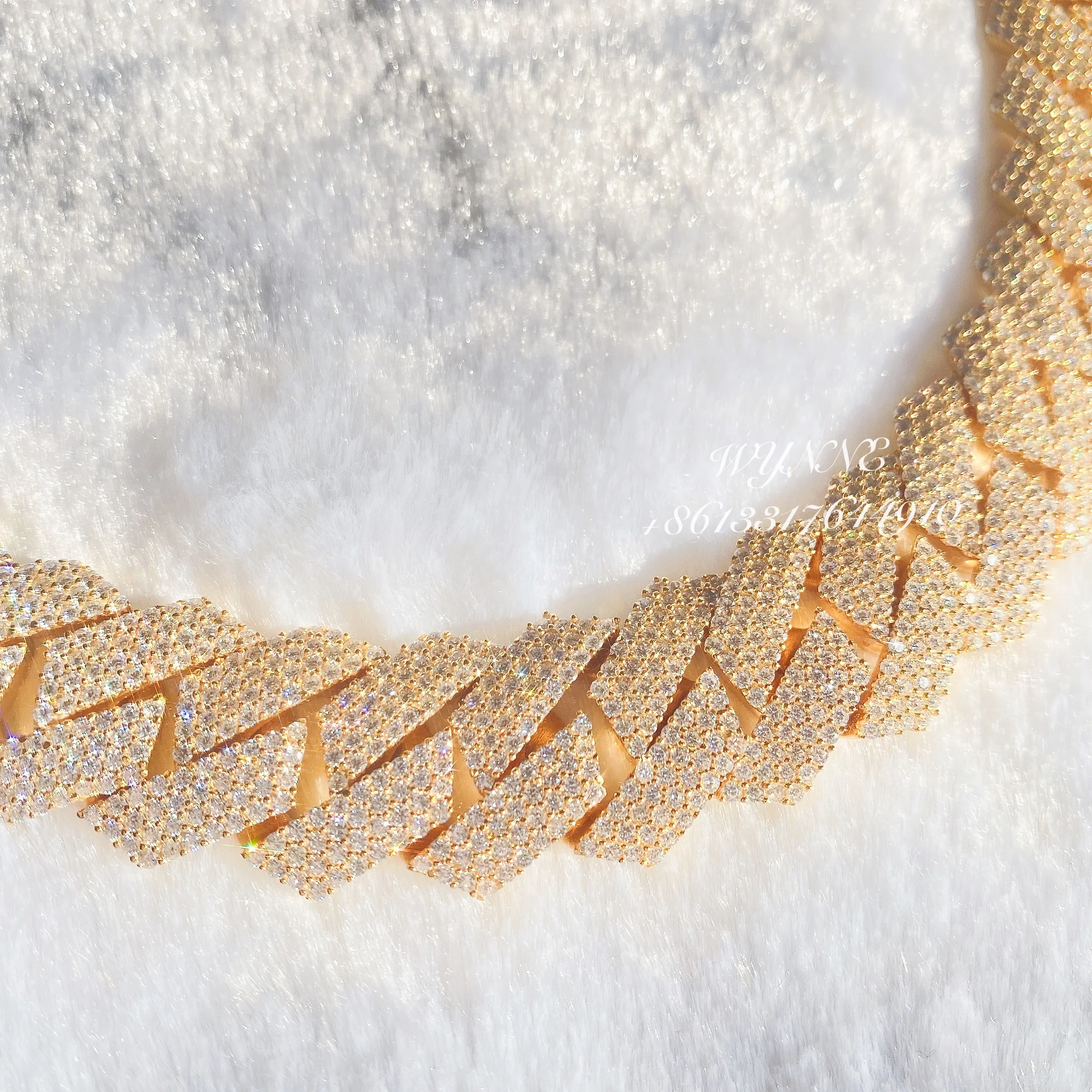 Big 30.56CTW Guy 20mm 4 Row Diamonds 925 Sterling Silver Iced Out Lab Moissanite Diamond Cuban Link Chain.