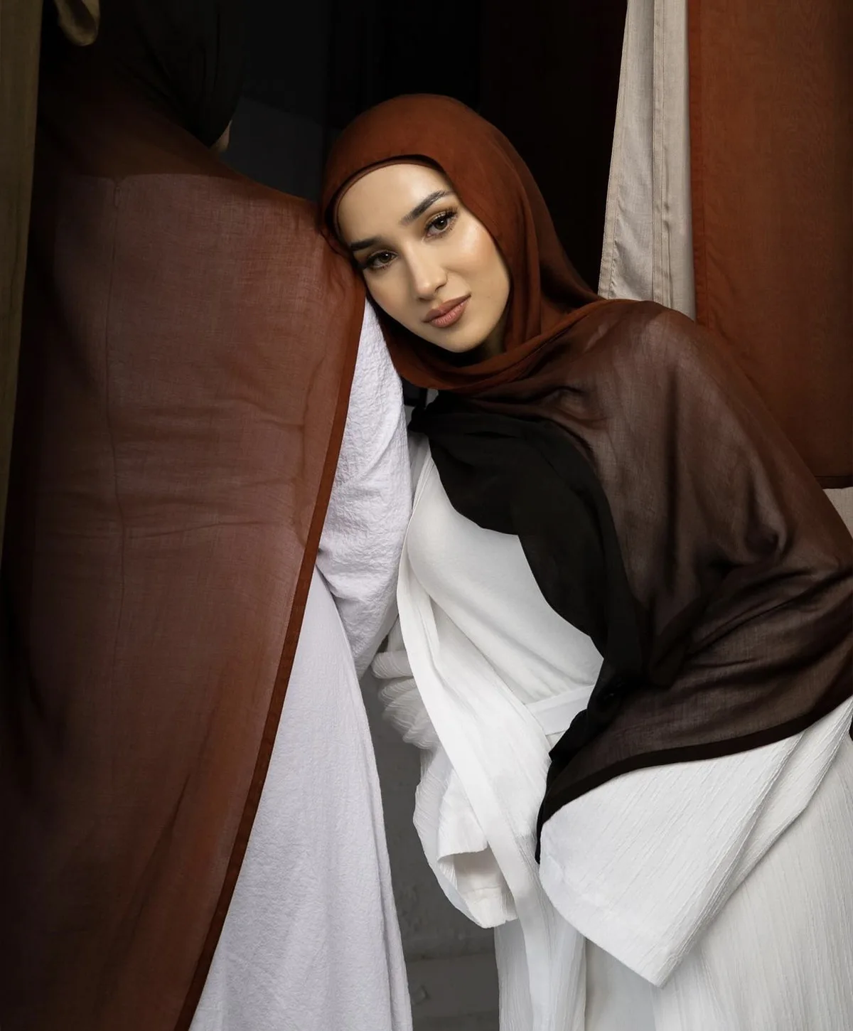 Frauen große Größe Farbverlauf Baumwolle Rayon Falte Hijab Schal Dame hochwertige Wickel und Schals Musulman Stirnband islamischen Turban