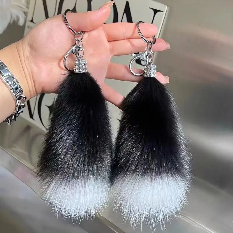 Instagram style 100% Real fox Hair Tail car keychain pendant cute doll doll Ladies bag pendant cute mobile phone pendant