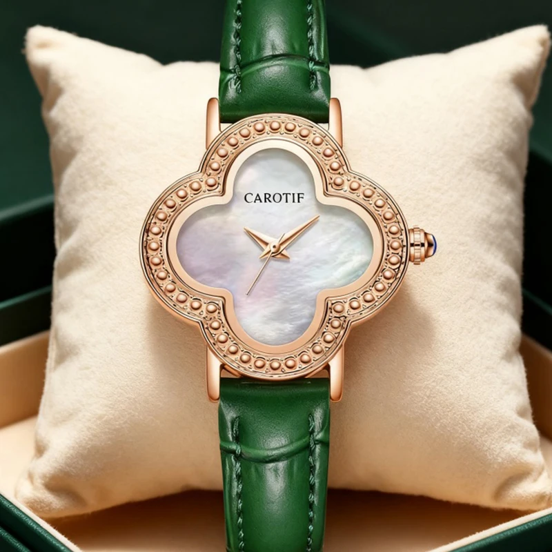 A women's silver-green classic elegant Korean-style gentle four-leaf clover PU leather quartz watch
