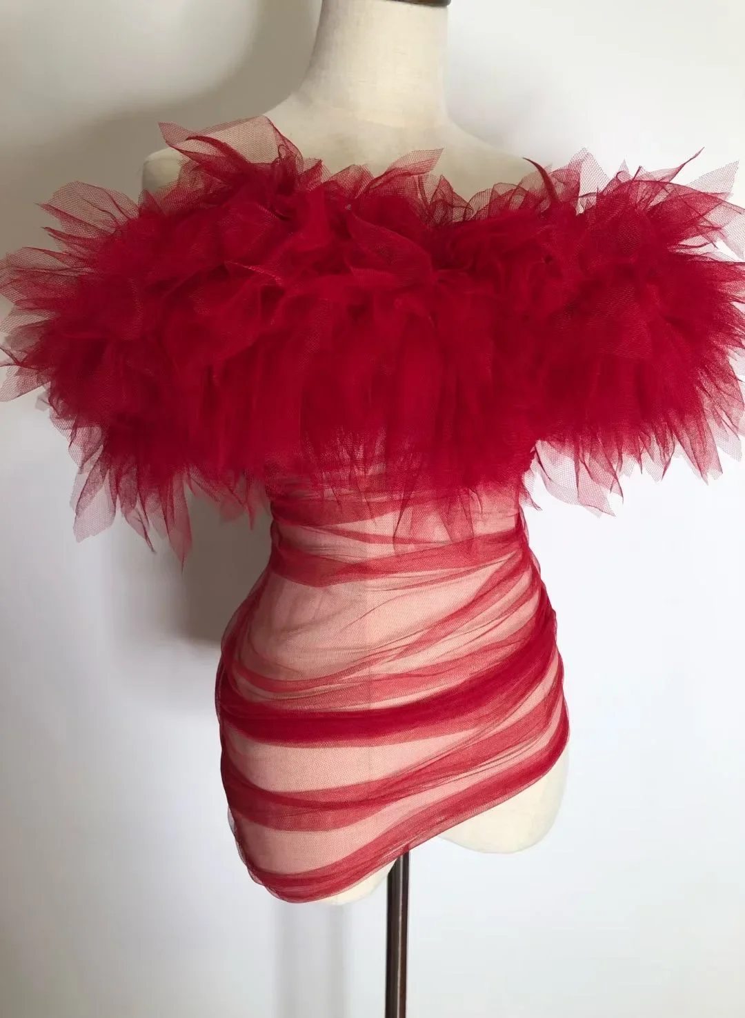 

Women Red Gauze Perspective Sexy Spaghetti Strap Dress With Gloves Show Model Costumes Evening Celebrity