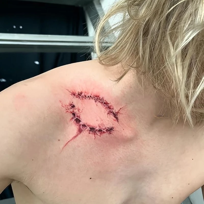 مثير لدغة علامة الوشم ملصق للمرأة رجل مقاوم للماء طويلة الأمد الوشم الترقوة الفن المؤقتة الوشم تأثيري الوشم وهمية #2