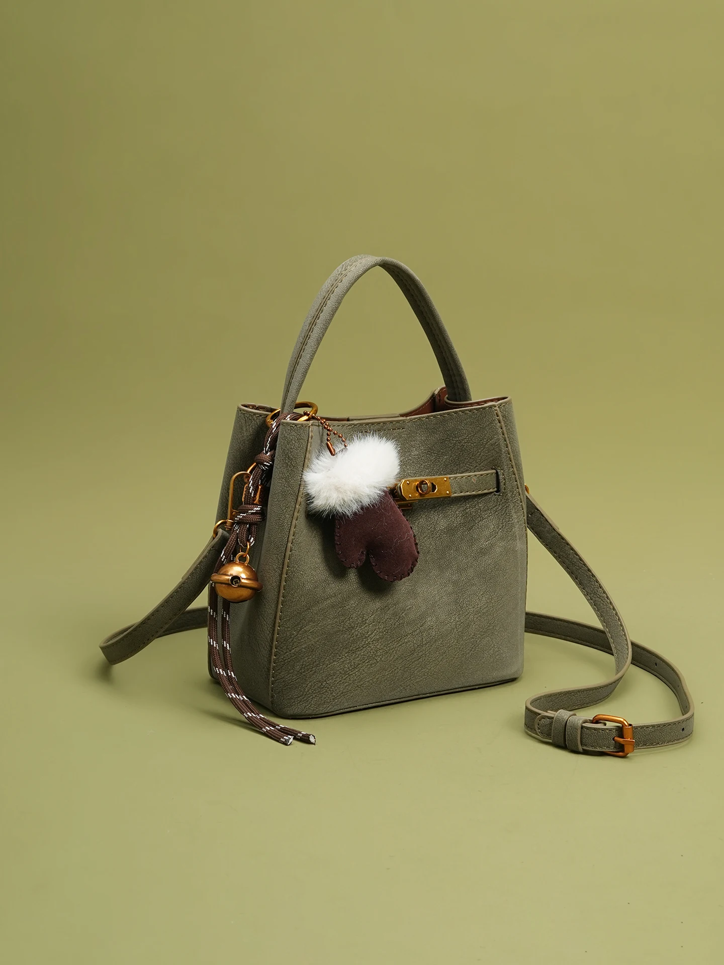 

2025 Luxury Retro Suede Leather Women's Crossbody oulder Bag Lazy Simple Handheld Handbag Large capacity daily commuting bags