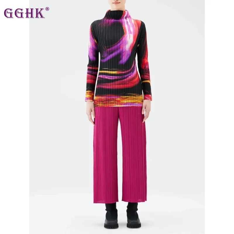 

Women Pleated High Neck Long Sleeved Top - Abstract Flame Print Pattern Fashionable Casual Daily Party Outfit for Spring 2026