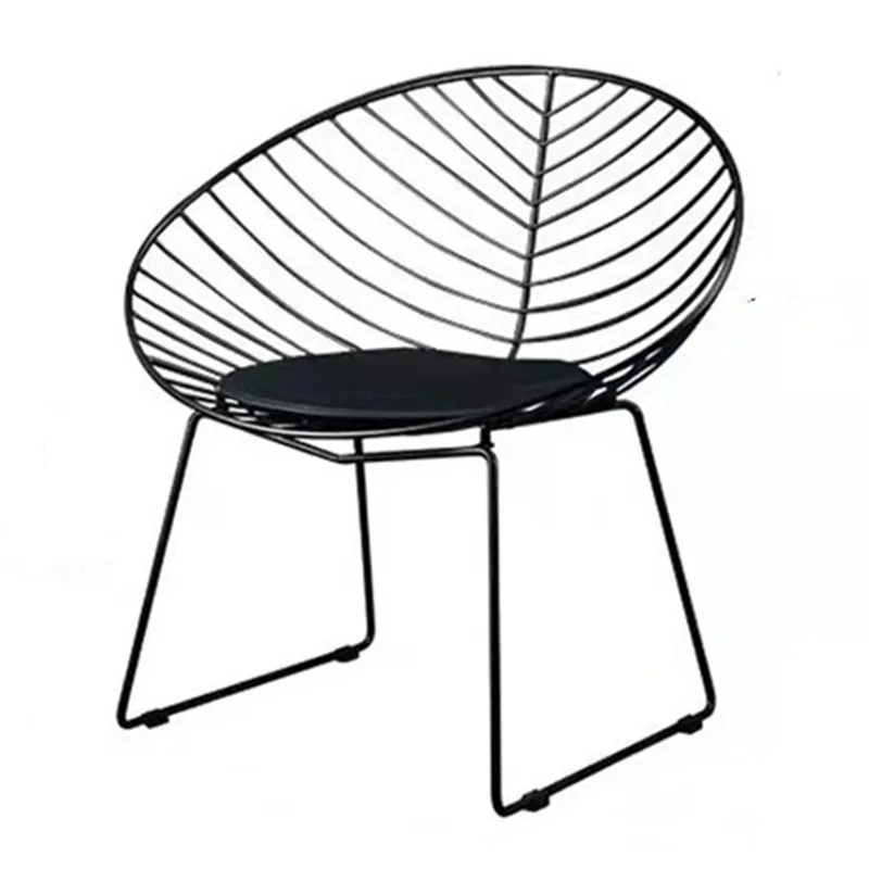 

Уличная мебель для отдыха: Стол и два стула для балкона, виллы, сада (комплект для двоих)