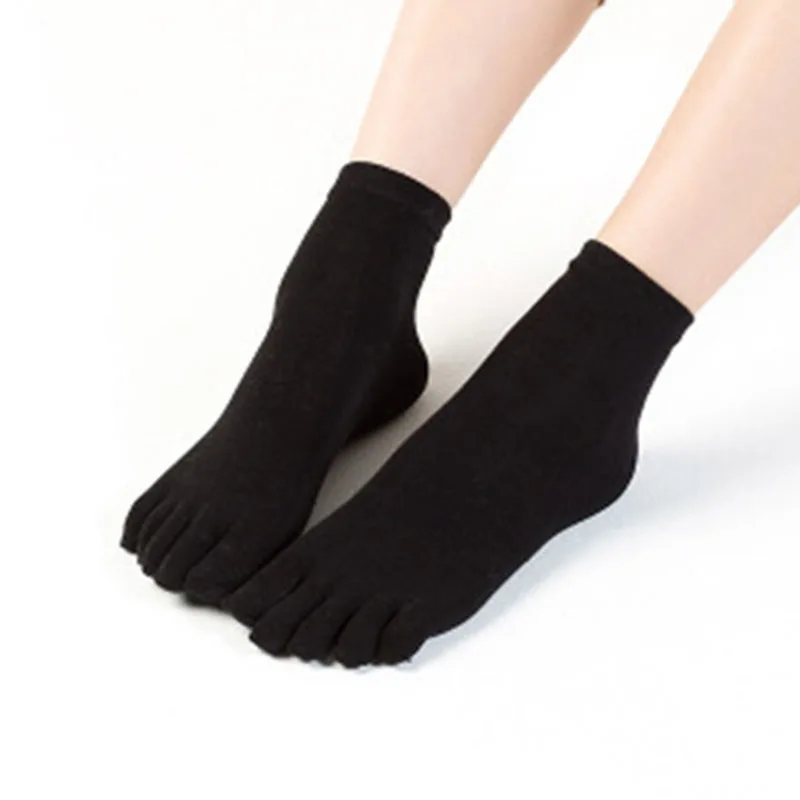 5 Pairs Cotton 5 Finger Short Socks for Woman Girl Solid Black White Pink Gray Sweat-Absorbing Soft Casual Toe Socks 4 Seasons