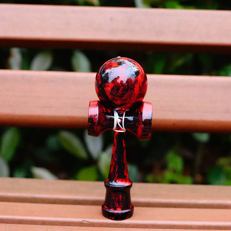 Legno Kendama Giocattolo Puzzle Rosso Graffiti Trick Ball Palla Fitness Treno Coordinazione occhio-mano Gioco tradizionale Palla di cattura Giocattolo Regalo