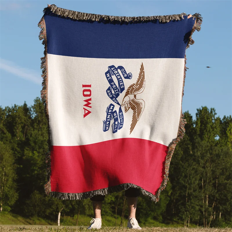 Aertemisi Iowa United States of America Jacquard Fringed Woven Throw Blanket