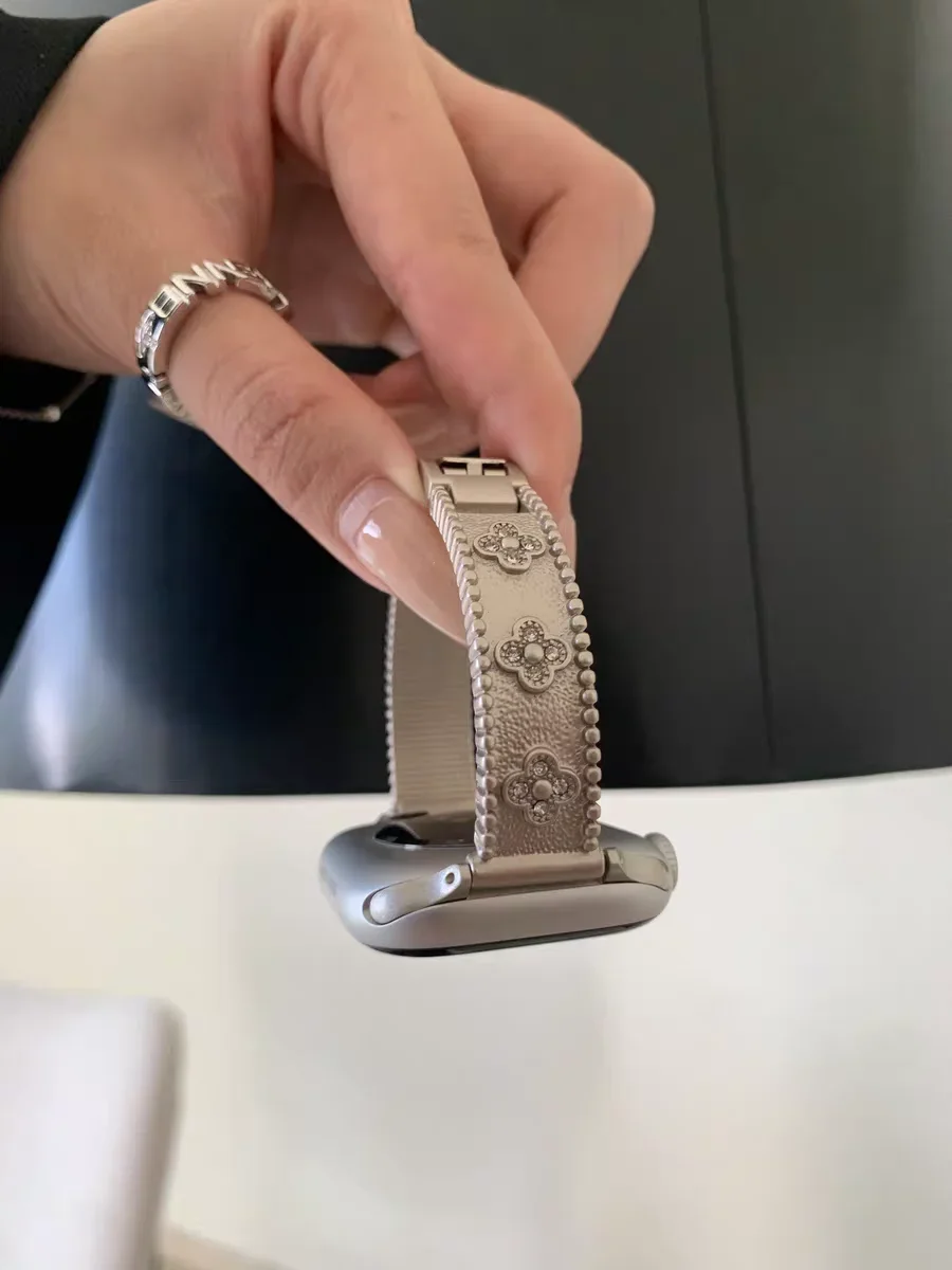 رائع بلينغ سوار معدني ل سوار ساعة يد آبل ربط النساء سلسلة 8/7/6/10/9 40 مللي متر 41 مللي متر 38 مللي متر 42 مللي متر 44 مللي متر 45 مللي متر 46 مللي متر حزام