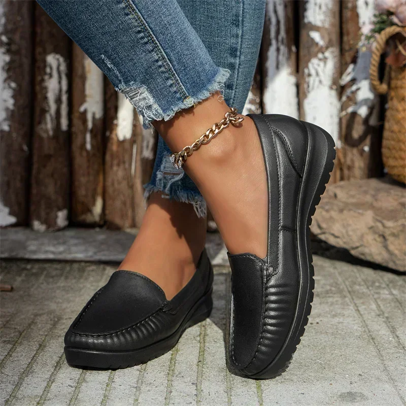 2024NewSpring and Autumn Fashion Soft Sole Comfortable Thick Elevated Round Head Casual Women\'s Slope Heel Flat Floor Shoes