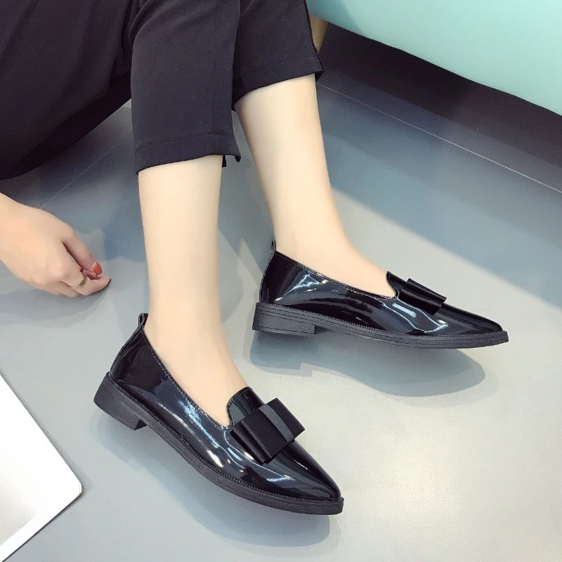 Patent Leather Bow Single Shoes Autumn New Pointed Toe Mid Buckle Soft Sole Non-Slip Low Heel Shoes