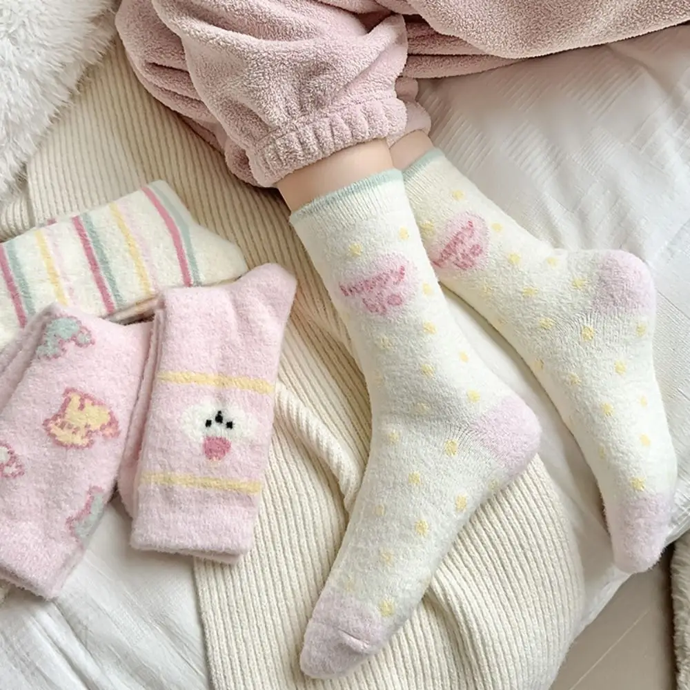 

Fashion Soft Pink Puppy Woolen Socks Cartoon Thick Winter Warm Socks Thermal Anti-skid Middle Tube Socks for Woman Girls