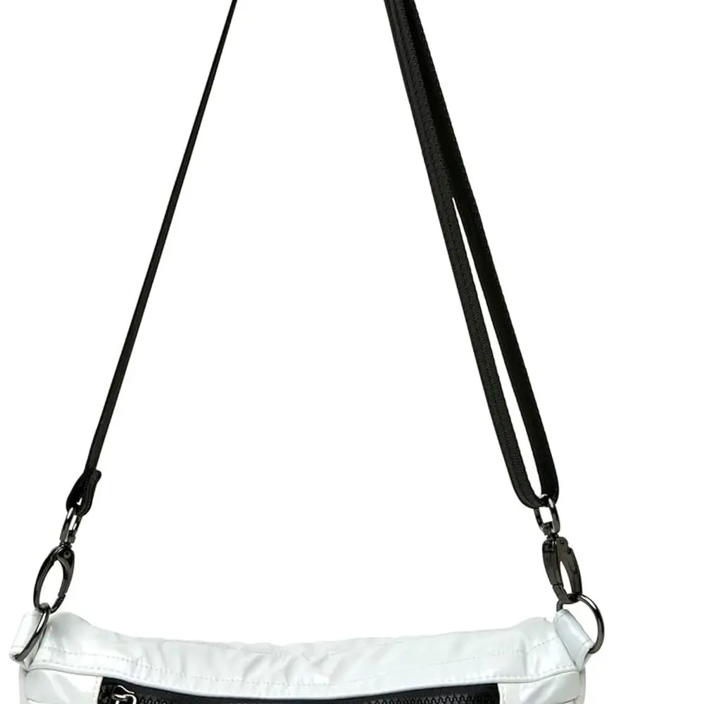 Compact Sling Bag for Quick Escapes