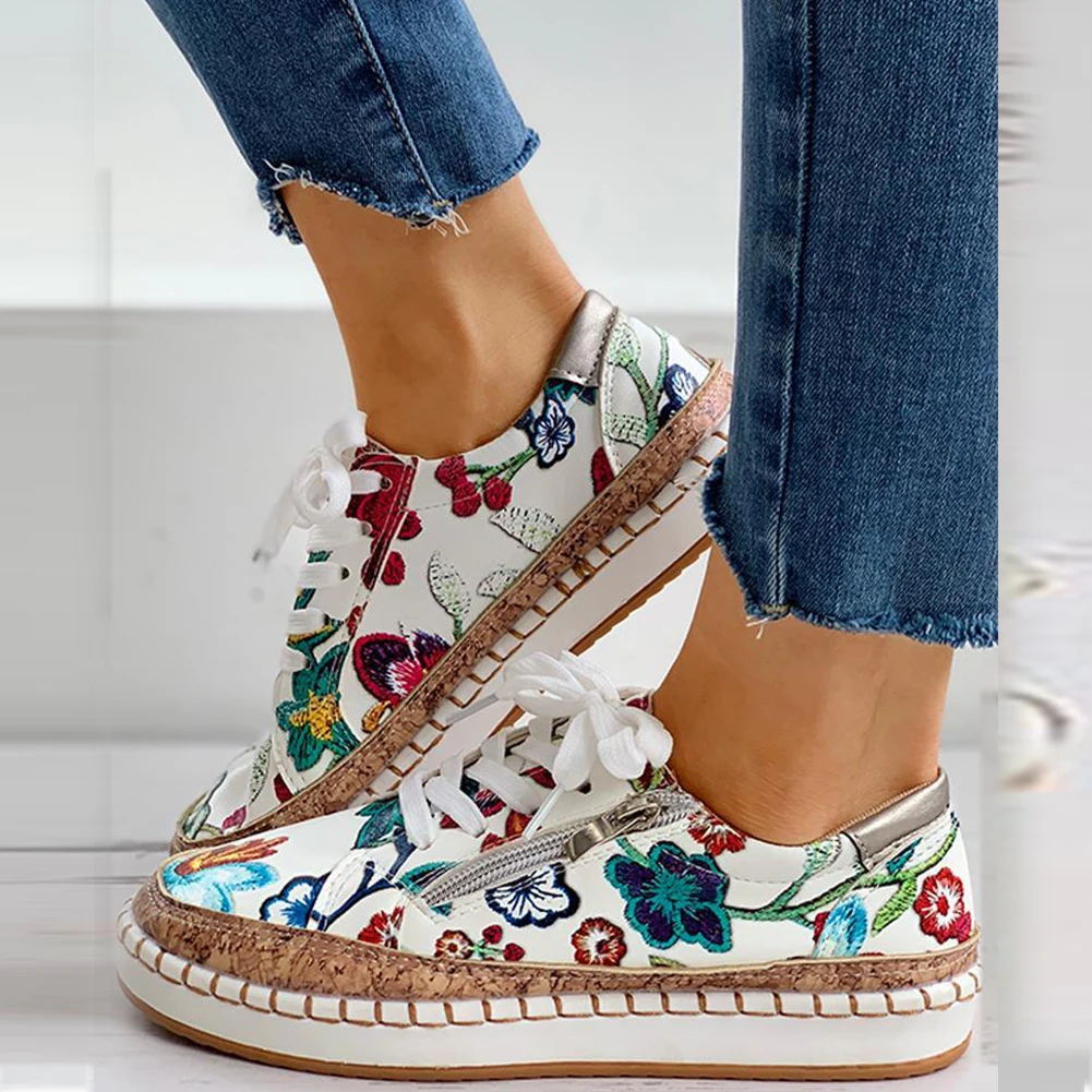 Sapatilhas florais elegantes estampadas com renda para mulheres, sapatos baixos femininos, dedo do pé redondo, sapatos femininos vulcanizados, moda casual, novo