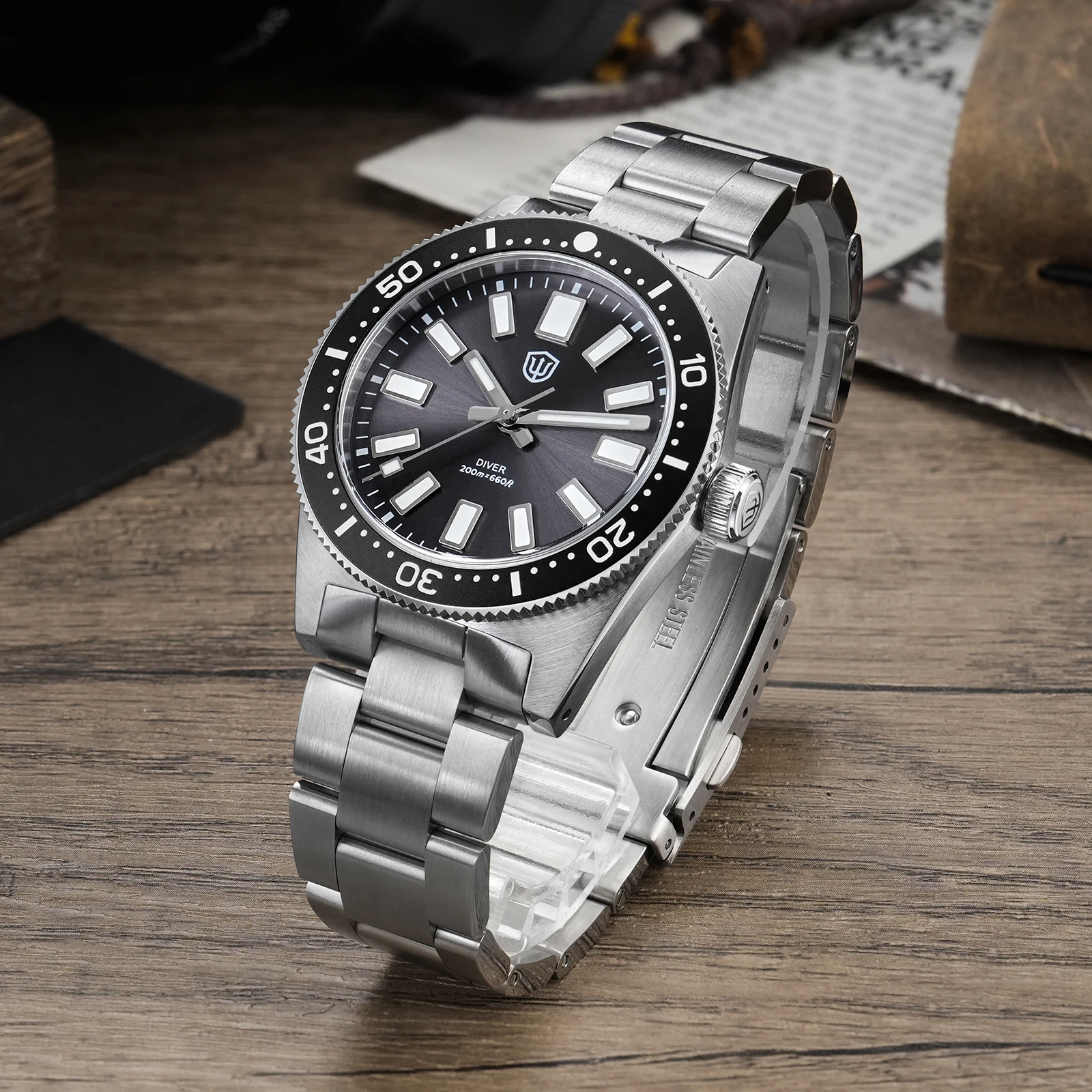 Watchdives WD1965 Horloge 38mm VH31 Sweep Tweede Beweging BGW9 Lichtgevende Saffier 20Bar Waterdicht Vintage Luxe Horloges